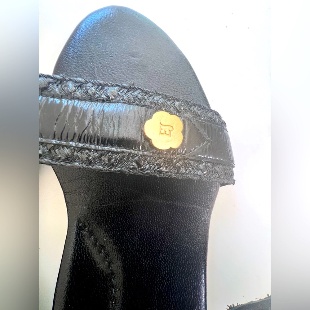 Eric Javits Black Wedge Shoes with Comfort Design - Picture 4 of 8